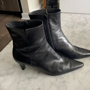 Stuart Weitzman Black Leather Boots